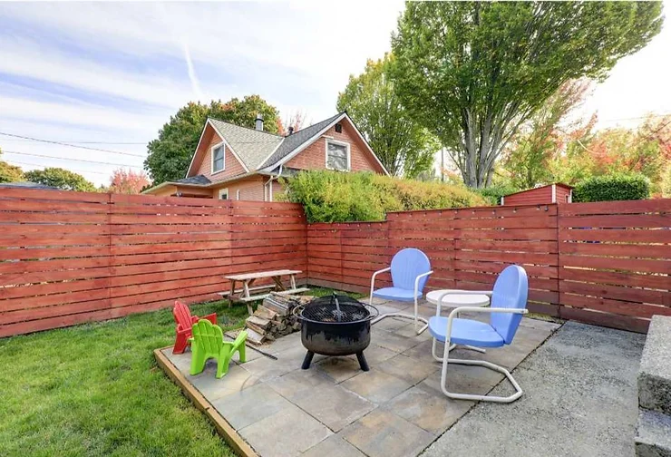 outoor patio does a fence increase property value